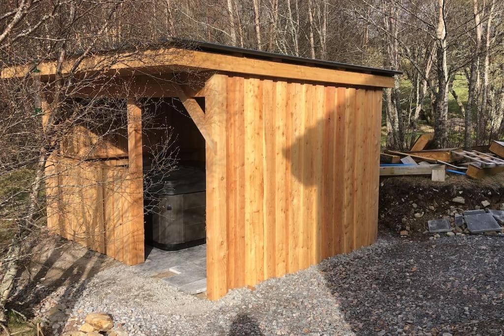 Rest At Last - Highland Apartment With Private Hot Tub Whitebridge  Exterior foto